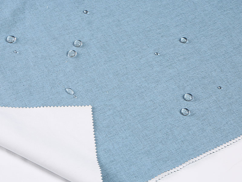 100% polyesterin pimennys vedenpitävä päällystetty kangas